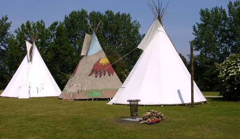 Zachte voeten Ingang Nationaal volkslied De tipi is een ideale feesttent voor groot en klein